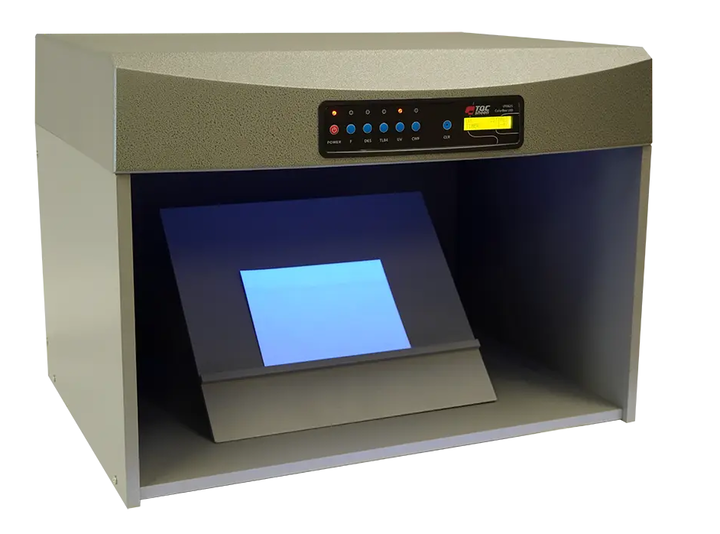 Porovnávací kabinet TQC Sheen Colorbox LED
