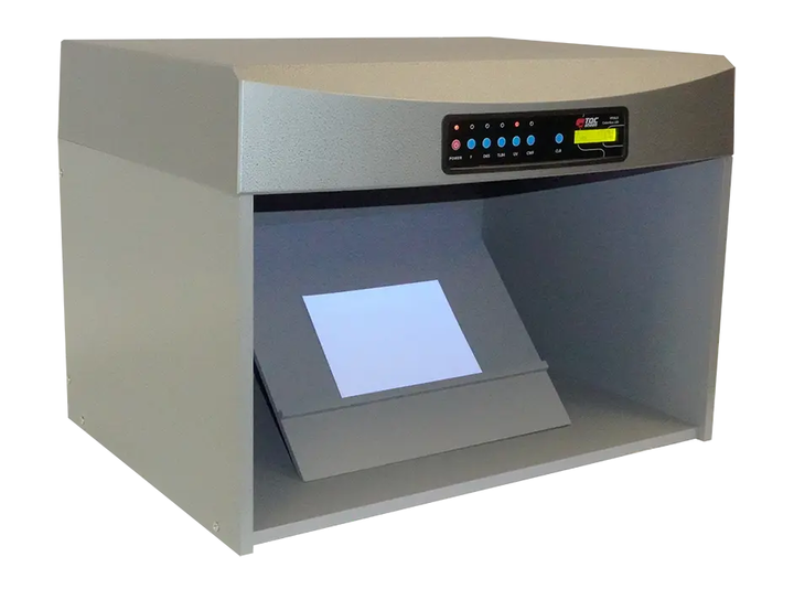 Porovnávací kabinet TQC Sheen Colorbox LED